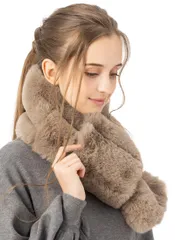 Color:モカ_Size:Free Size [Ｌｏｏ＆ｃ] [ルーアンドシー] フェイクファー ティペット レディース マフラー 厚手 秋冬 首巻き ふわふわ もこもこ 簡単装着 防寒 暖かい スヌード 付け襟【モカ】