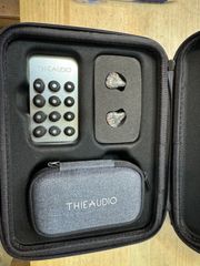 中古非常に良い品VGP 2022 SUMMER受賞】THIEAUDIO Legacy4(3BA+1DD)ハイブリッド型ハイエンドインナーモニター　脱着式イヤフォン
