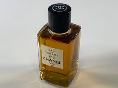 잔량 거의 만탄 CHANEL N°5 EAU DE TOILETTE 샤넬 넘버 5 오드트왈렛 향수 118ml 보틀 타입