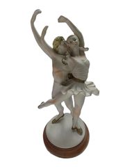 LLADRO フィギュリン 5819 自由への賛歌 高さ54cm 台座有 中古品