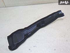【新品 未使用】トヨタ 純正 ZN6 ハチロク インシュレーターフェンダー 片側のみ SU003-02957/90815CA030 即納 棚