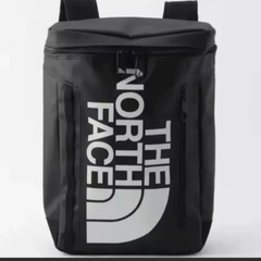 翌日発送‼️!数量限定商品！高評価！ザノースフェイス　THE NORTH FACE　ヒューズボックス2 30L  リュックバックパック 人気　学生 旅行　男女共用　大容量　数量限定商品 入学祝いプレゼント　色:ブラック+ホワイト(無地)
