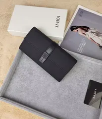 新品未使用 LOEWE財布[本日特価|新品未使用品]