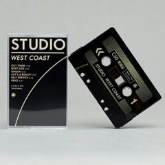 Taylor Swift テイラー・スウィフト TTPD カセットテープ v2 - メルカリ