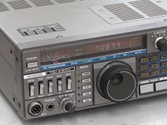 KENWOOD ケンウッド TS-430V HF トランシーバー 通電のみ確認 現状品 本体のみ