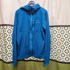 2025年最新】arc teryx ウィンドブレーカーの人気アイテム - メルカリ