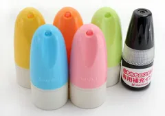 シャチハタ どこでももちものスタンプ ネーム印 全５色×イラスト52種類 お名前スタンプ お名前書きに大活躍！  スタンプ印 オーダー  インク 内蔵