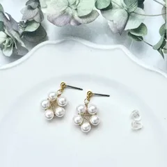 スターパールフラワーのピアス