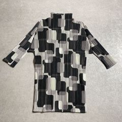 美品 プリーツプリーズ ブラウス プルオーバー 幾何学 モノトーン ☆美品/レア/希少プリント柄/PLEATS PLEASE ISSEY MIYAKE/幾何学
