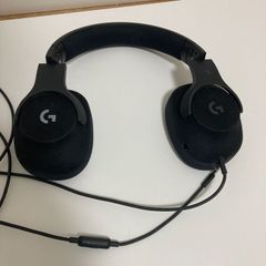 ロジクール　G433 　優先　動作確認済　マイクは動作確認未　ヘットフォンに取り付けマイクありません パット部分少し汚れあります。アルコール消毒済