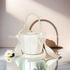 かご ウェディング 花かご ホワイト 白 レース リボン パール 子供 結婚式 フラワーガール リングボーイ 花びら入れ 指輪用 リングピロー 手提げ 丸型 布製 リボン飾り イベント パーティー 小物
