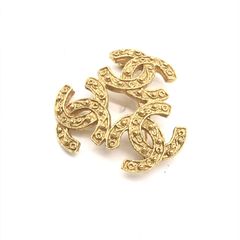 CHANEL シャネル トリプルココマーク ヴィンテージブローチ ゴールド 針ゆがみあり 刻印あり94A
