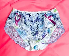 トリンプのショーツ　M 新品