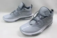 270 Nike Air Jordan Stay Loyal 3 バスケットシューズ