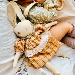 カヤ　　☪︎⋆☽様お取り置き　2/25まで　猫　レジンヘアゴム　ネイビー　花 Kawaiivintage - メルカリShops