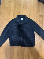 ZARA(ザラ) ブラックデニムジャケット