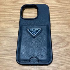 現行✨プラダ iPhoneケース 16pro 三角ロゴ サフィアーノレザー 黒 現行✨プラダ iPhoneケース 16pro 三角ロゴ サフィアーノレザー 黒