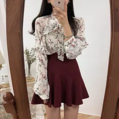 Vネック 花柄 シフォン ブラウス トップス シャツ 袖あり 長袖 フリル リボン 透け感 かわいい 大人可愛い きれいめ シンプル カジュアル 大人 上品 おしゃれ お洒落 大人女子 こなれ感 ラブリー キュート ガーリー モード系 エレガント モダン 主役