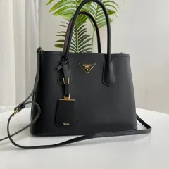 【極美品】PRADA ブラック サフィアーノ ショルダーハンドバッグ 楽天市場】PRADA プラダ サフィアーノ BL0705 チェーン