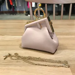 フェンディファースト（FENDI First） ファークラッチバッグ 新品未使用 FENDI - フェンディ FENDI ファースト スモール FENDI FIRST