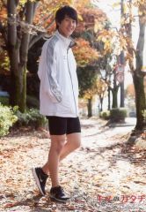 [중고] 원시 사진(남성) BOYS AND MEN/도다 타쿠미/전신·의상 화이트·그레이·양손 포켓·오른쪽 방향/[키스의 형태 11VARIATIONS OF LOVE][키스에의 거리] 원시 사진 세트 5