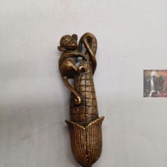 Item thumbnail for item 08ac15ee-9236-438b-9637-2a19052dfb2c