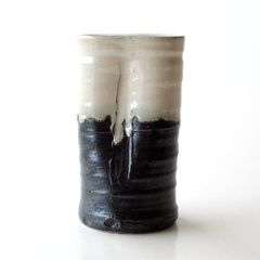 現代陶芸 作家物 在銘 透かし彫り オブジェ 花瓶 スタッズ モダン 一点