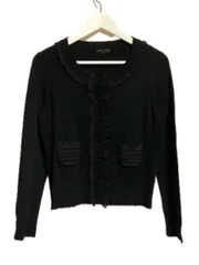 トゥービーシック TO BE CHIC ニット カーディガン Ⅱ 黒 ブラック フリル ビーズ 長袖 トップスのサムネイル