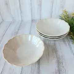 【4個】新品 日本製 美濃焼 輪花 17cm ボウル クリーム