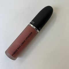 【MAC】POWDER　KISS　LIQUID　LIPCOLOUR