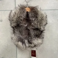 未使用タグ付き SAGA FOX サガフォックス サガファー ティペット フォックスファー 襟巻 ショール 毛皮 マフラー