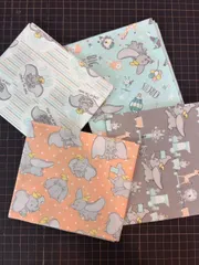 1327　USA輸入生地 ディズニー　ダンボシリーズ　カットクロス4枚セット