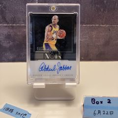 サイン入り】2015-16 Panini Noir Kyrie Irving - メルカリ