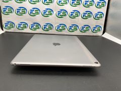 良品 iPad Pro 12.9インチ 第2世代 64GB スペースグレイ Wi-Fiモデル 画面小傷あり バッテリー92% 付属品完備 送料無料