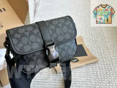 【今日WTO】Coach Men's Mini Messenger Bag / クーチ メンズ ミニ メッセンジャー バッグ / カッコイイ × 可愛い 送料無料！在庫限定価格-WTO輸入2-BF96