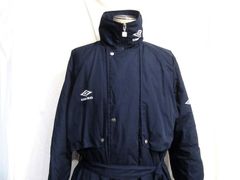 英国ビンテージ 90s大文字青タグ UMBRO レア ロングコート トレンチコート 表記Mサイズ 実寸身幅72cm スタンドカラーコート カジュアルス