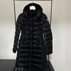 2025年最新】hermine モンクレールの人気アイテム - メルカリ