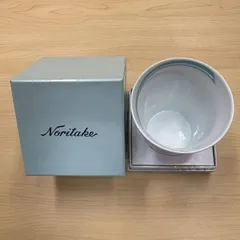 【✨未使用品✨】Noritake スウィート　スウィング　フリーカップ　箱あり　カップ　コップ　ハート　グラス　陶器　高級ブランド　おしゃれ　かわいい　ギフト　プレゼント　結婚式　アンティーク　ヴィンテージ　gift 骨董品　豪華　セレブ　レア　昭和レトロ