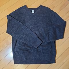 GAP！Vネックのニットプルオーバー