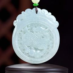 本翡翠ペンダント 牡丹模様 珍しい色合い ピンク+薄い緑 ミャンマー産 