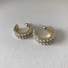 パールビーズとラインストーンのフープピアス　【送料無料】　1