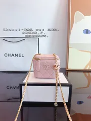 【今日特価】CHANEL 香奈儿 エナメル調整クリックメイクバッグ エレガンス満点！-WT0輸入