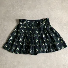 A.P.C. フラワープリント スカンツ ショート パンツ アーペーセーのサムネイル