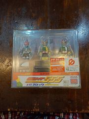 仮面ライダー555 メガブロック poupeez付きCD