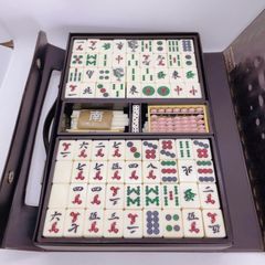 D16  雷文印麻雀牌　背竹牌