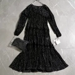 2023年最新】monotone floral pleated dressの人気アイテム