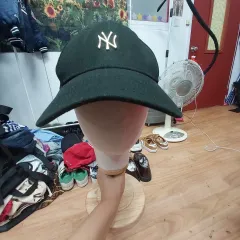 ニューエラ 2024 ニューヨーク・ヤンキース GOLDミニメタル ベースボールキャップ 5H25