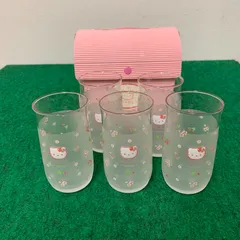 〇【未使用品】ハローキティ グラスセット いちご柄 グラス  専用ボックス付き 5客
