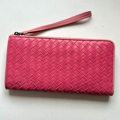 ボッテガヴェネタ イントレチャート 長財布 ラバー レザー レッド