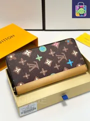 【今日特価】Louis Vuitton ルイヴィトン ジッパー縦型財布 丈夫で実用的な帆布製、充実した収納を備える